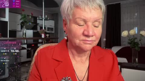 Snapshot of roxana_brooks chatting on 02/05/25, 06:15 Roxana online show from 02/05/25, 06:15