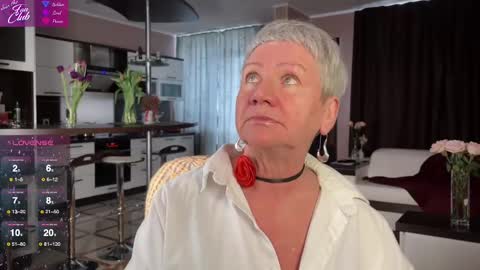 Snapshot of roxana_brooks chatting on 03/08/25, 11:16 Roxana online show from 03/08/25, 11:16