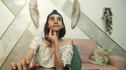   online show from 10/10/25, 10:20