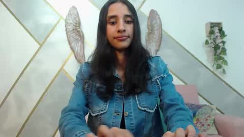   online show from 10/13/25, 07:47