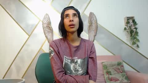   online show from 10/23/25, 07:34