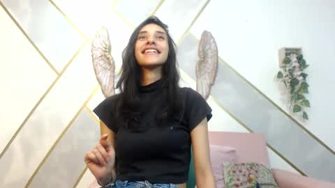   online show from 10/24/25, 08:16