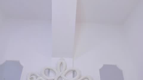 Snapshot of roxana_scott1 chatting on 04/24/26, 03:42 roxana_scott1 online show from 04/24/26, 03:42