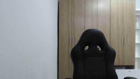 Roxana online show from 12/13/25, 07:53