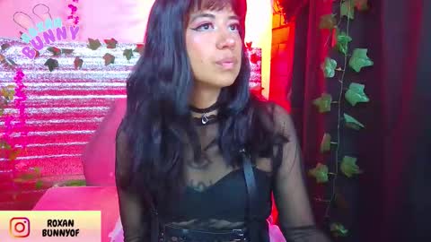 Snapshot of roxanbunny chatting on 02/11/26, 02:49 roxxy online show from 02/11/26, 02:49