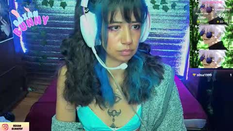 Snapshot of roxanbunny chatting on 03/03/26, 02:23 roxxy online show from 03/03/26, 02:23