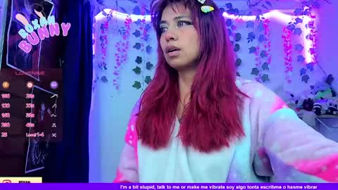 Snapshot of roxanbunny chatting on 05/09/26, 08:41 roxxy online show from 05/09/26, 08:41