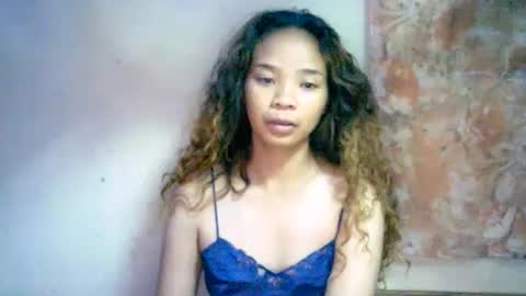 roxanne_98 online show from 12/19/24, 11:46