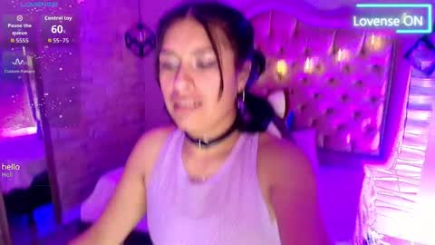 roxanne_han online show from 01/06/26, 11:47