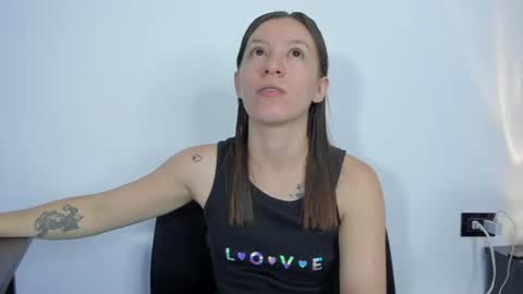 roxanne online show from 06/12/26, 06:51
