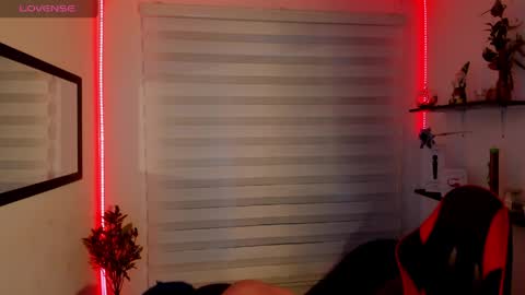 roxanne online show from 05/04/26, 12:12