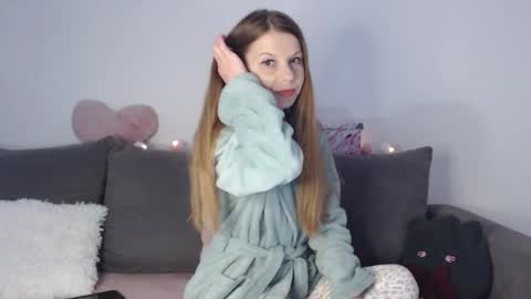 roxanneliss online show from 11/23/25, 02:28