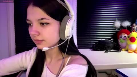 Hana online show from 11/30/25, 03:27