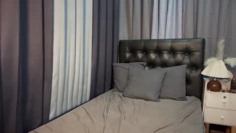 roxiethogersen online show from 06/21/26, 03:53