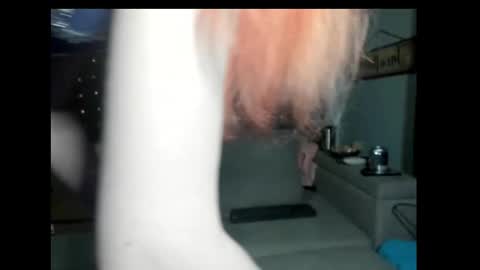 roxihazeleyes online show from 03/04/25, 05:21