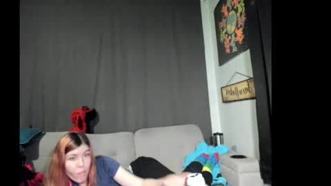 roxihazeleyes online show from 10/23/25, 05:23