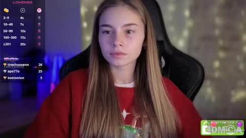 Snapshot of roxxxie_reid chatting on 12/20/25, 11:23 Roxieex ABBY online show from 12/20/25, 11:23