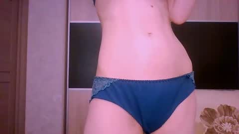 Roxxy Wharton online show from 06/14/26, 11:56