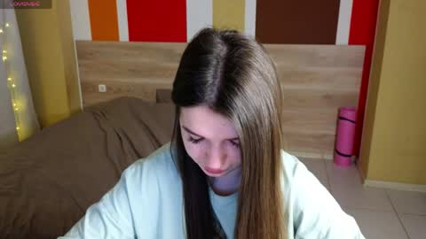 Snapshot of roxy_dark chatting on 04/03/26, 06:39 Roxy online show from 04/03/26, 06:39