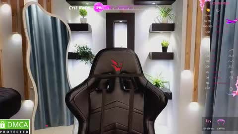 Roxy fiery online show from 12/01/25, 01:10