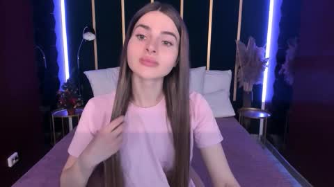 Roxy online show from 12/23/25, 10:35