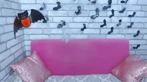 roxy_luxe online show from 10/23/25, 04:56