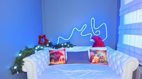 Roxy online show from 12/29/24, 05:21