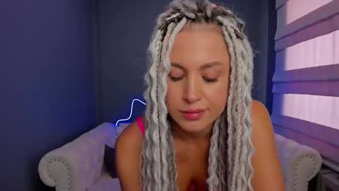 Roxy online show from 03/06/25, 08:08