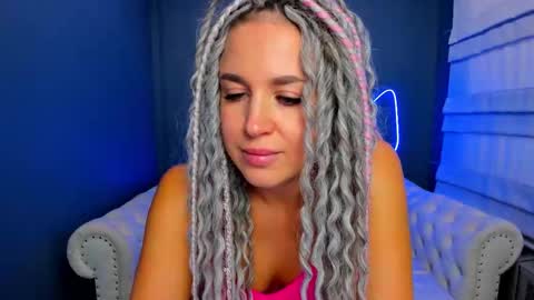 Roxy online show from 09/27/25, 02:16