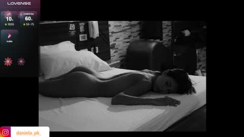 R O X Y  online show from 12/14/24, 05:36