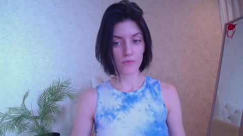 Snapshot of roxy_riot_ chatting on 03/04/25, 04:27 roxy_riot_ online show from 03/04/25, 04:27
