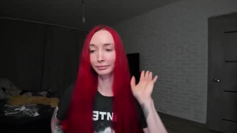 Snapshot of roxy_silver chatting on 03/09/26, 05:50 Roxy online show from 03/09/26, 05:50