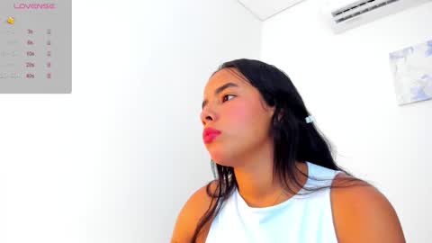 roxy_stone1 online show from 02/03/26, 07:30