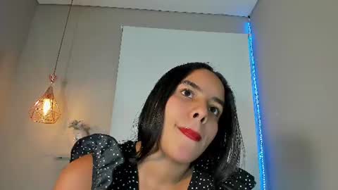 roxy_stone1 online show from 06/13/26, 07:12