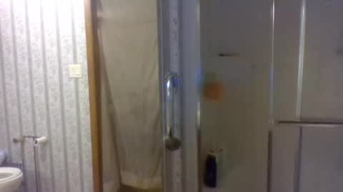 Roxy and Brock online show from 11/02/25, 02:36