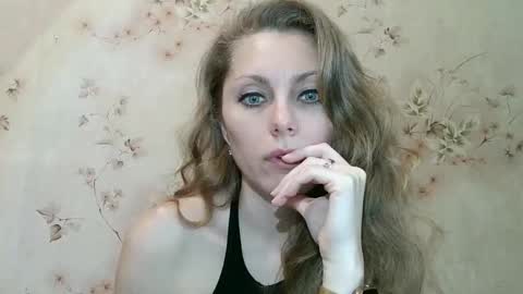 roxyfox18x01 online show from 02/26/26, 07:29