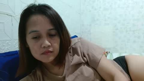 Snapshot of roxyluvv chatting on 01/05/26, 05:27 roxyluvv online show from 01/05/26, 05:27