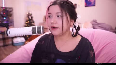 roxysuh online show from 09/10/25, 06:46