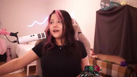 roxysuh online show from 09/27/25, 07:13