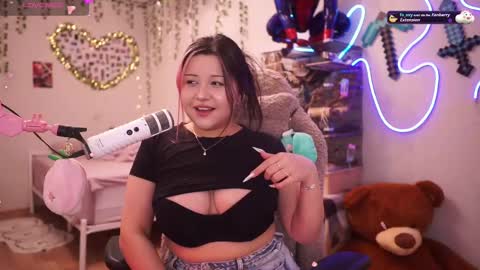 roxysuh online show from 11/13/25, 06:34