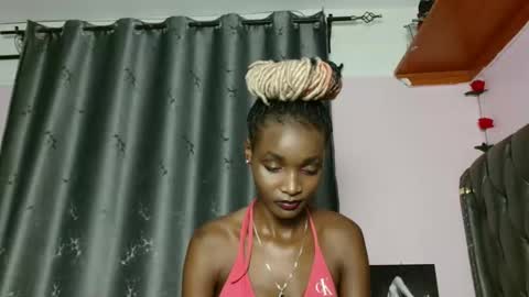 Softluxe online show from 04/24/26, 08:17