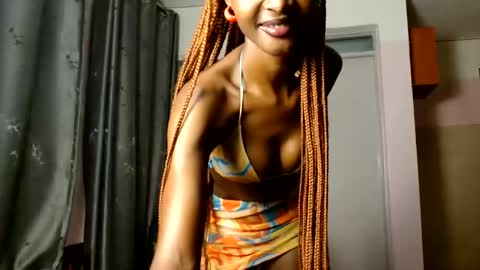 Softluxe online show from 05/12/26, 05:37