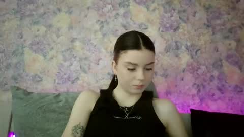 royalvelour online show from 06/04/26, 02:56