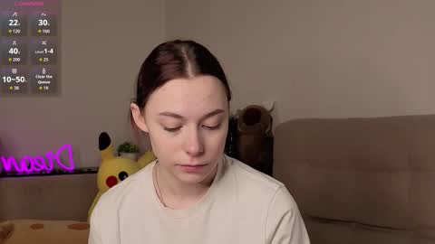 Snapshot of roygeers chatting on 02/25/26, 08:18 Alice online show from 02/25/26, 08:18