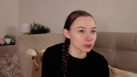 Snapshot of roygeers chatting on 02/26/26, 09:25 Alice online show from 02/26/26, 09:25