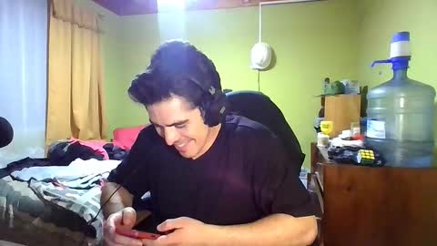 Snapshot of rpaulo25 chatting on 01/10/26, 02:35 rpaulo25 online show from 01/10/26, 02:35