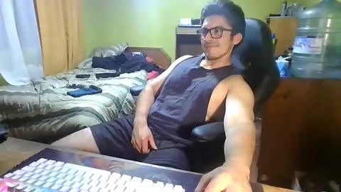 Snapshot of rpaulo25 chatting on 03/18/26, 05:10 rpaulo25 online show from 03/18/26, 05:10