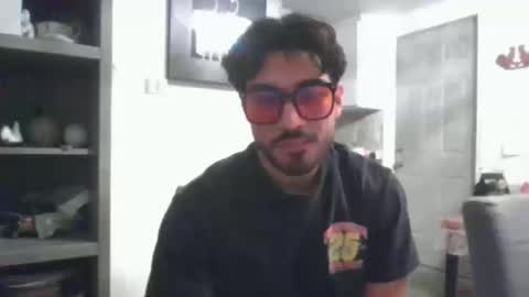 Snapshot of rshjayy chatting on 10/13/25, 05:18 rshjayy online show from 10/13/25, 05:18