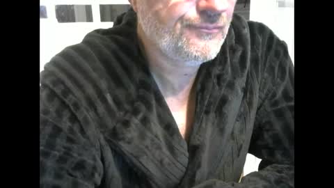 Snapshot of rsindie2 chatting on 12/04/24, 11:46 rsindie2 online show from 12/04/24, 11:46