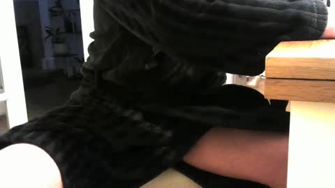 Snapshot of rsindie2 chatting on 12/05/24, 08:00 rsindie2 online show from 12/05/24, 08:00